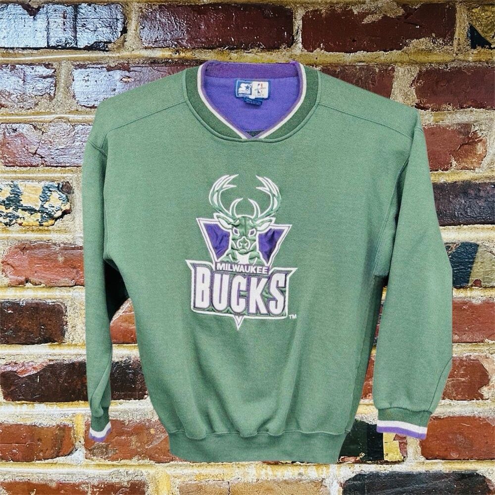 Vintage 1990s MILWAUKEE BUCKS Starter Green Sweatshirt, Medium